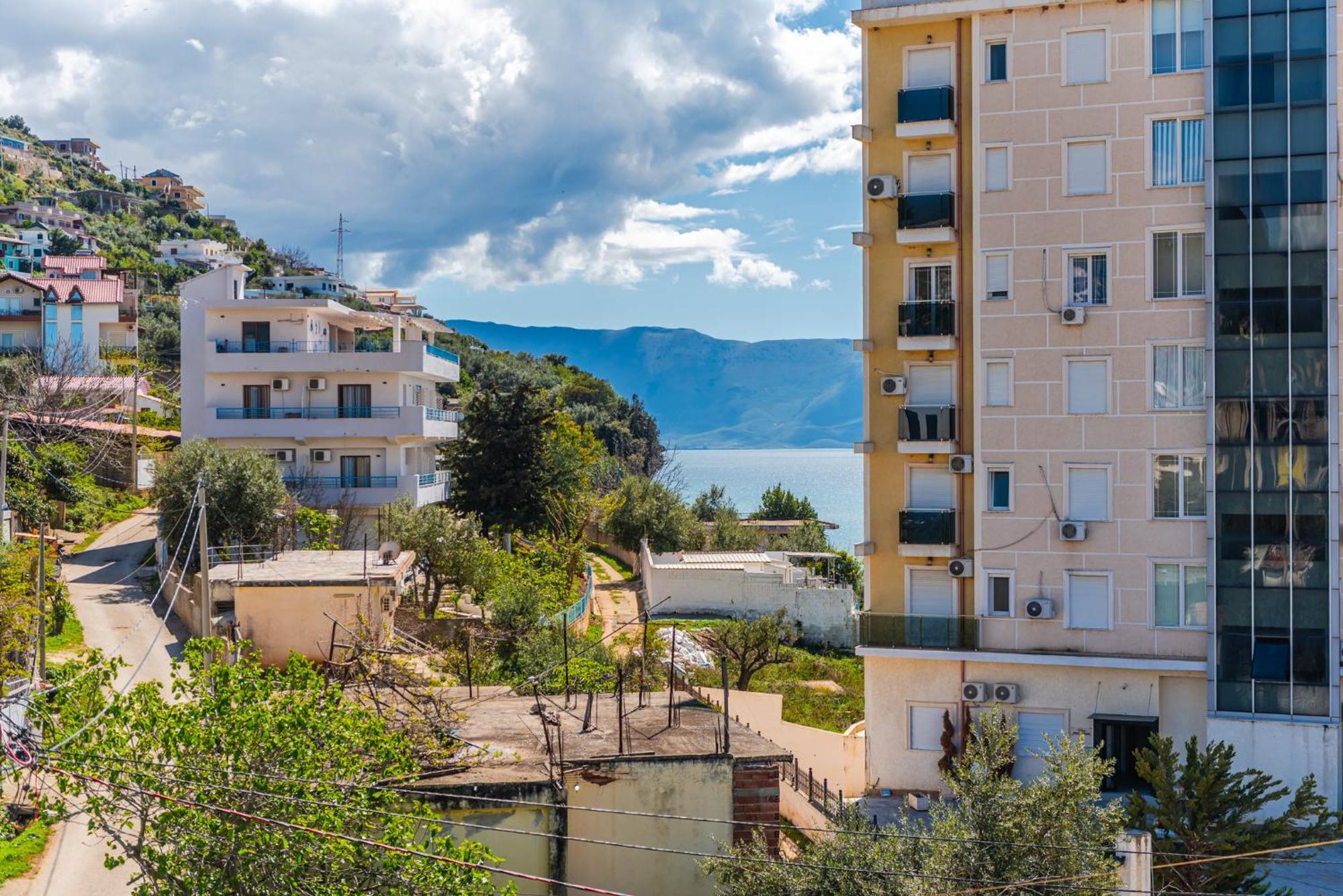 Melon Apartments Vlorë エクステリア 写真